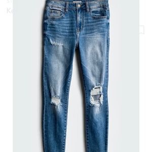 Studio Blue Kelly High Rise Crop Jean Size 10 (30” waist)